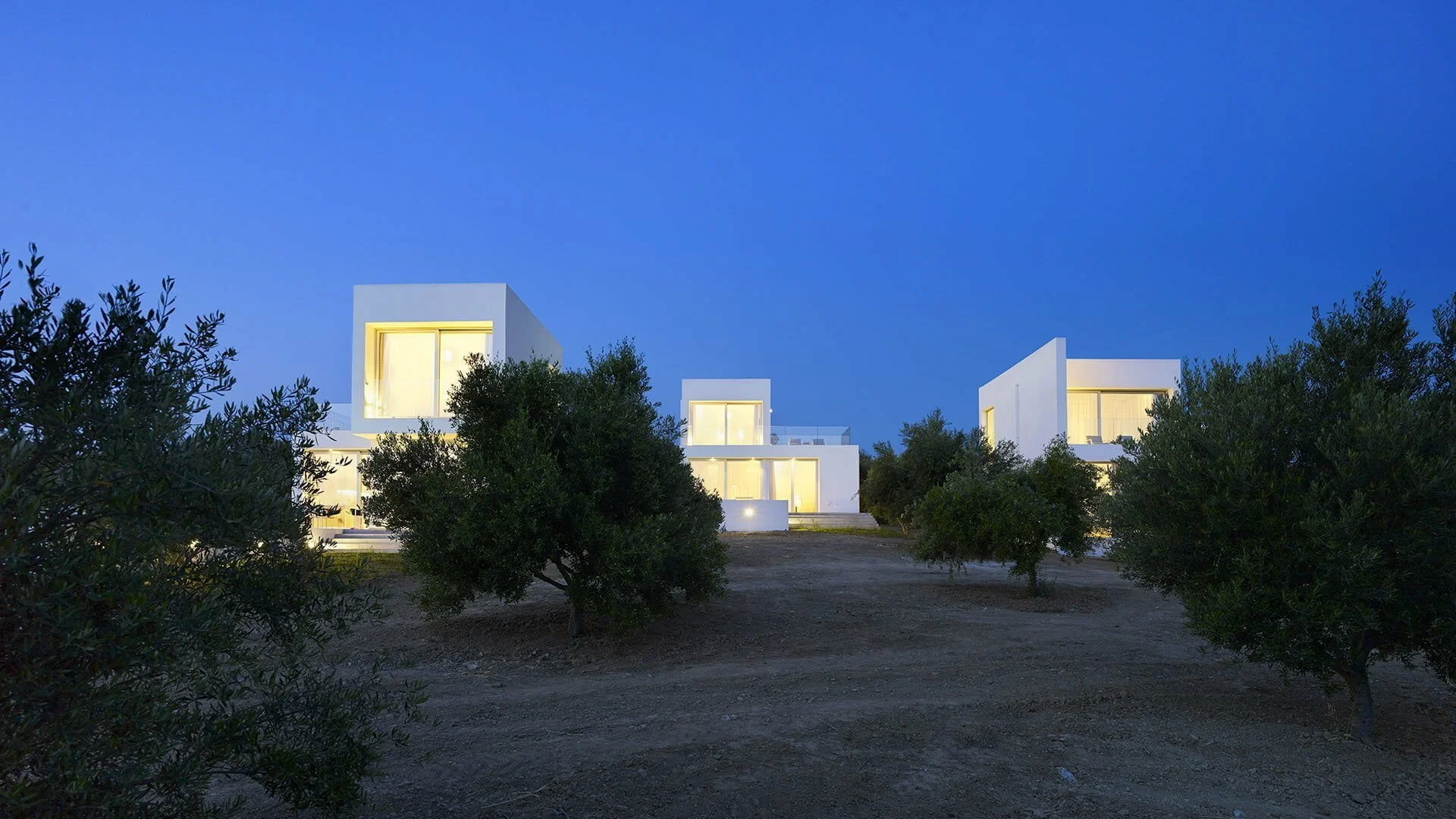 Three houses in Methoni Kalypso